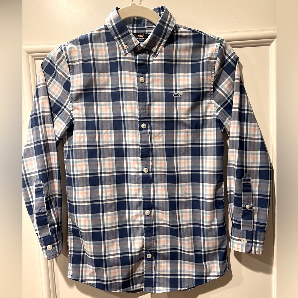 Vineyard Vines Performance Whale Shirt